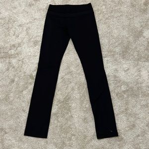 Lululemon size 6 - high rise black pant leggings with black polka dots